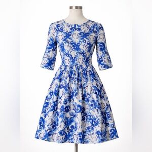 New Dolce & Gabbana Mallorca white blue dress size 40 small